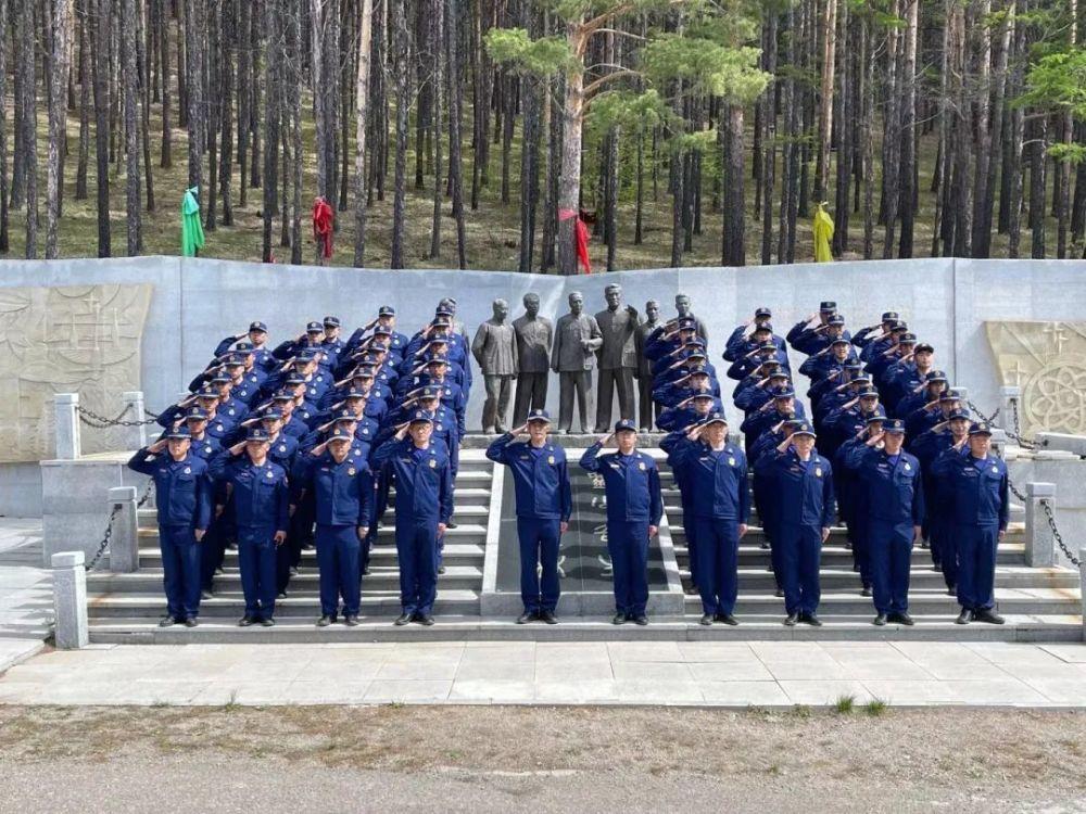 为什么警察知道小偷的身份证住址怎么不去他家里抓或者通知其家人?专属红迪网,分享你的喜悦与心声